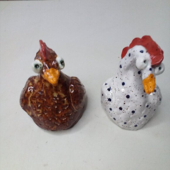 Handmade Ceramic Chicken Rooster Decor 4" Whimsical Big Eyes Lot 2 Countrycore - Picture 2 of 12